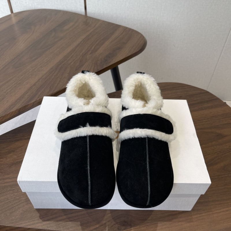 The R0w boots
